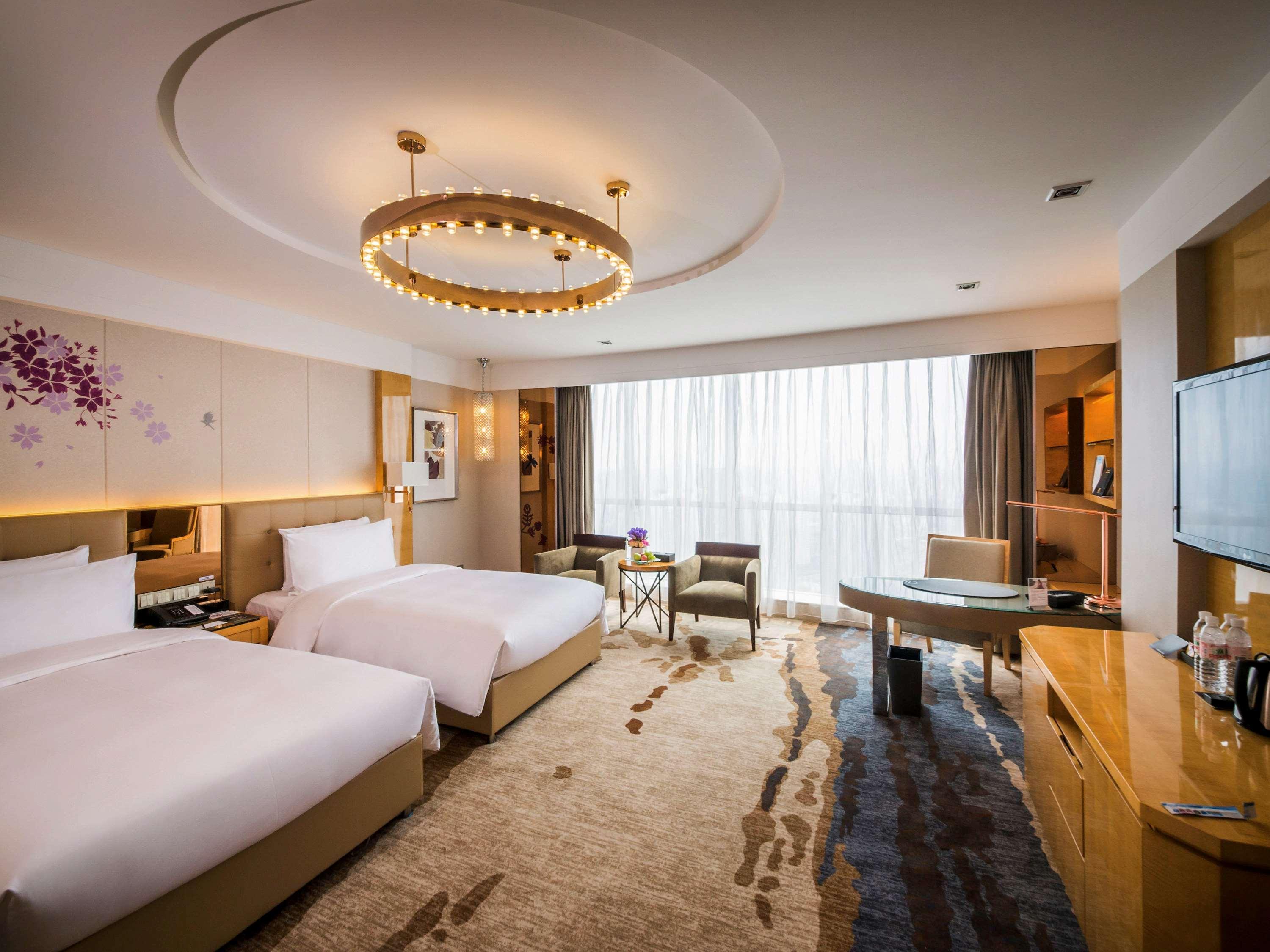 Pullman Linyi Lushang Экстерьер фото